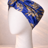عمامة من الحرير الساتان باللون الأزرق من فيرا